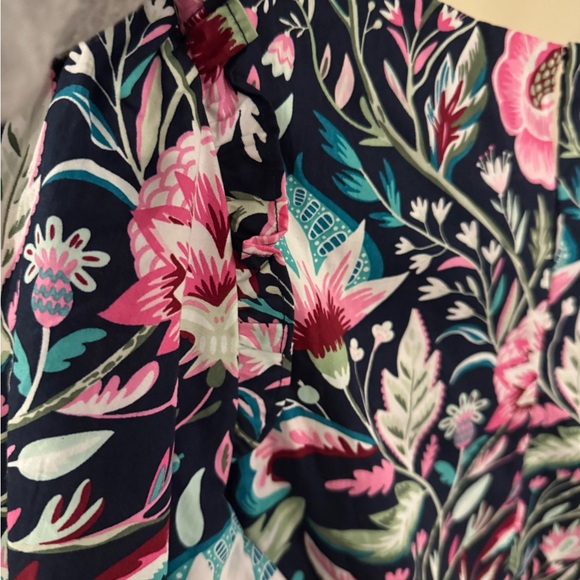 NWT crown & ivy Floral Blouse - Pink and Blue - Picture 11 of 16